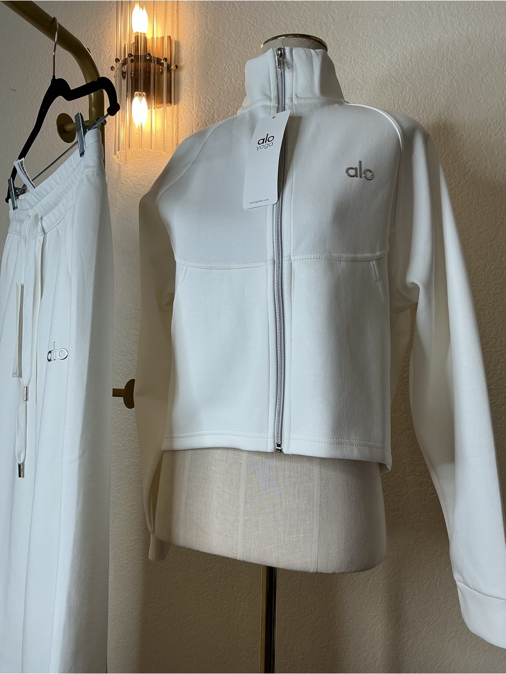ALO Yoga White High-Rise Track Joggers and Jacket Set - Picture 8 of 14